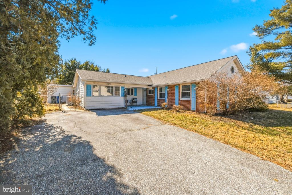 12707 BEAVERDALE LANE