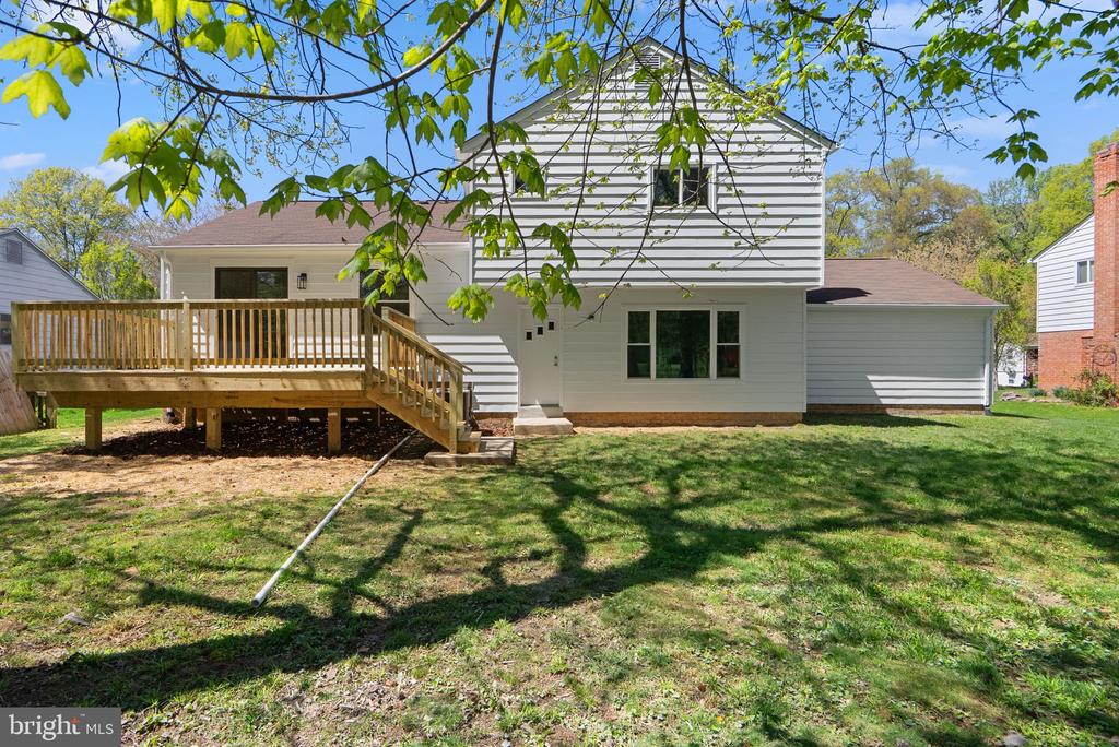 12500 PARKTON STREET