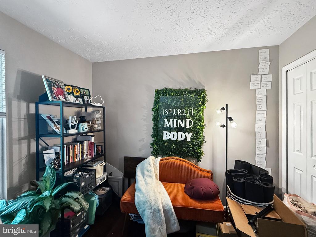 7246 MAHOGANY DRIVE Unit: 4