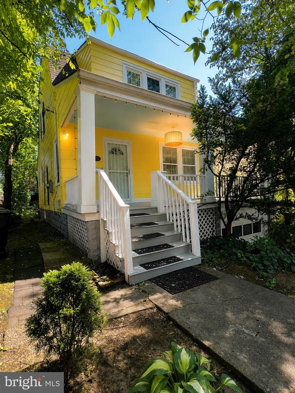 3713 QUINCY STREET