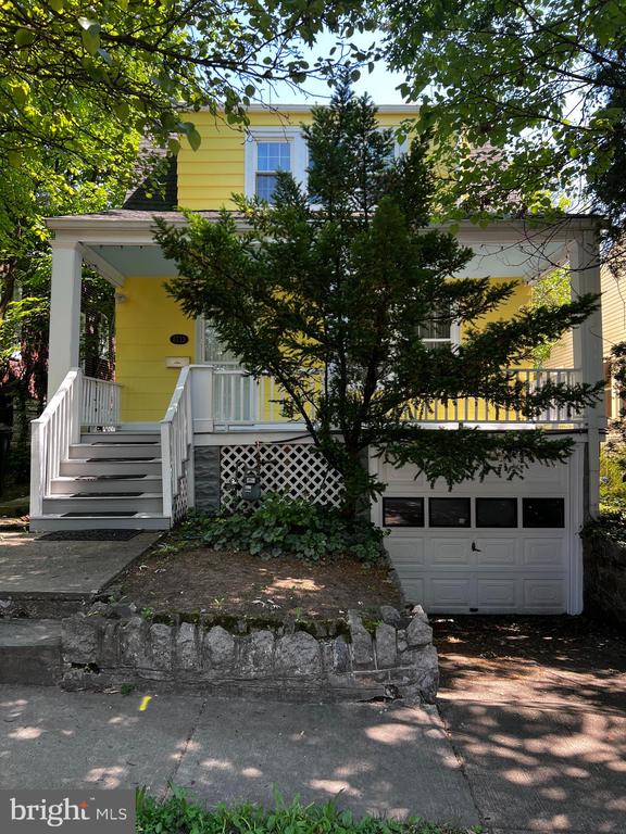 3713 QUINCY STREET