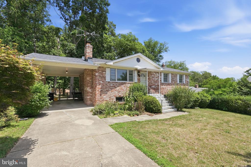 2008 VALLEY VIEW DRIVE