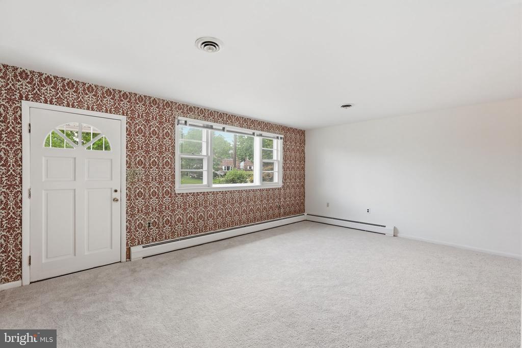 2008 VALLEY VIEW DRIVE