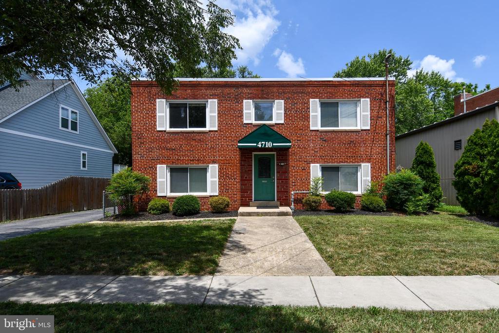 4710 QUEENSBURY ROAD Unit: 2