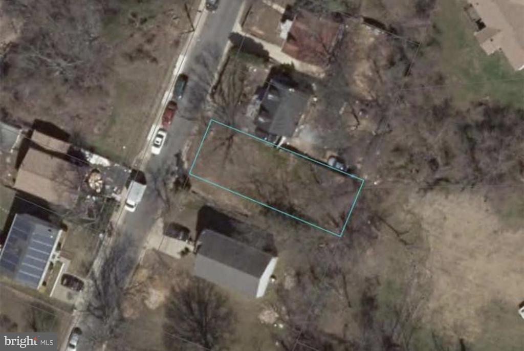 614 CAPITOL HEIGHTS BOULEVARD