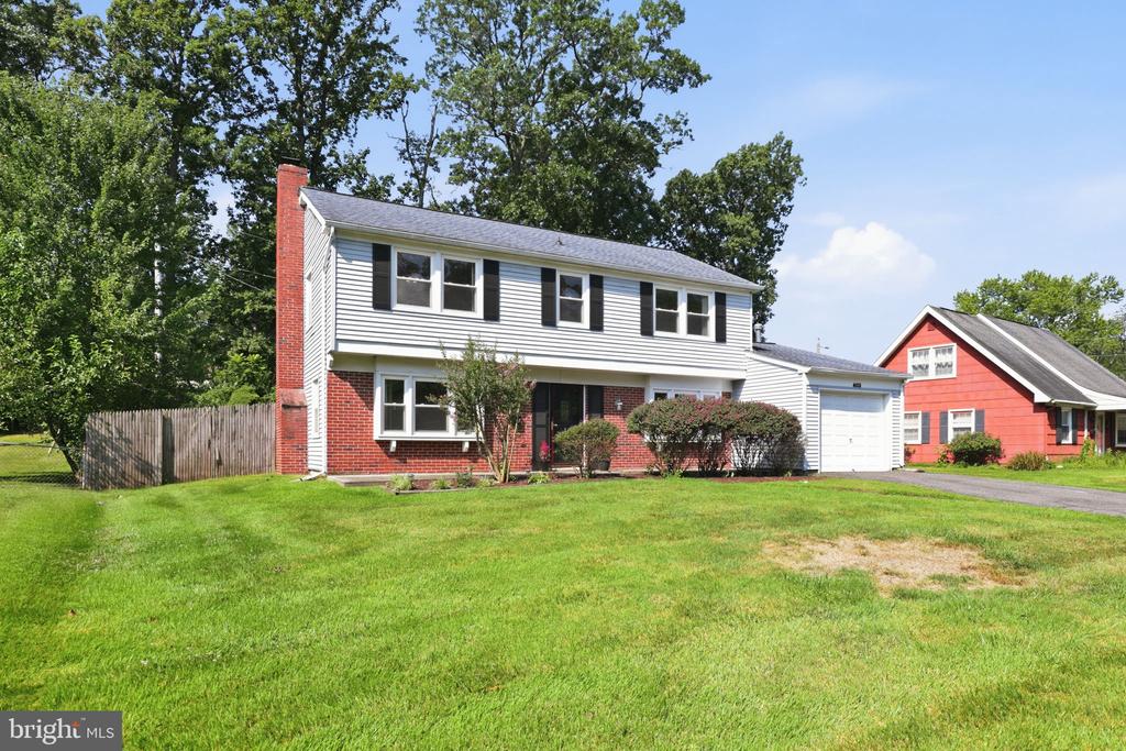 4113 WAKEFIELD LANE