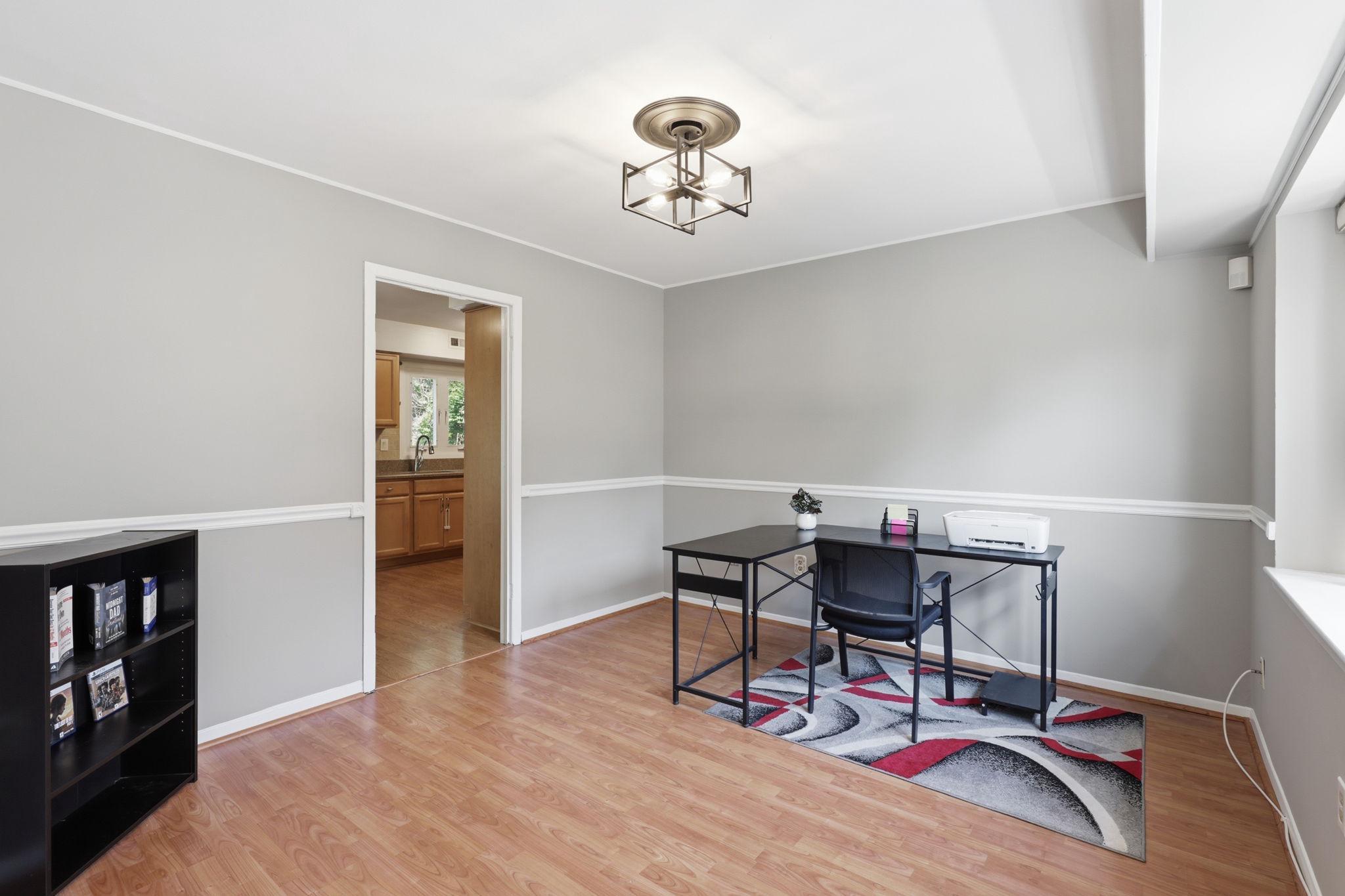 4113 WAKEFIELD LANE