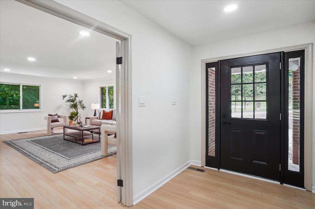 6300 HICKORY BND