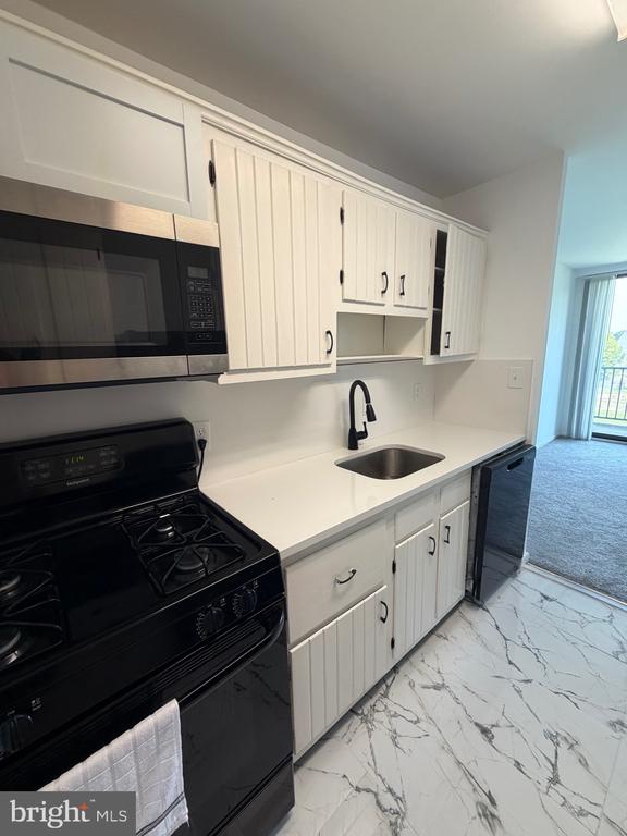 3450 TOLEDO TERRACE Unit: 521