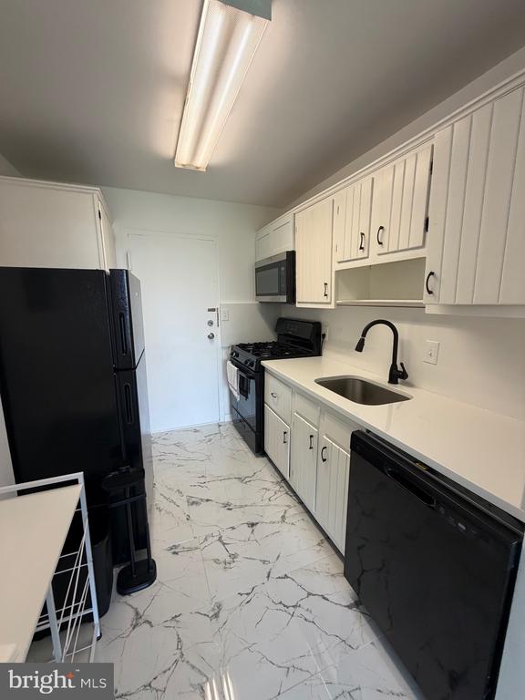 3450 TOLEDO TERRACE Unit: 521