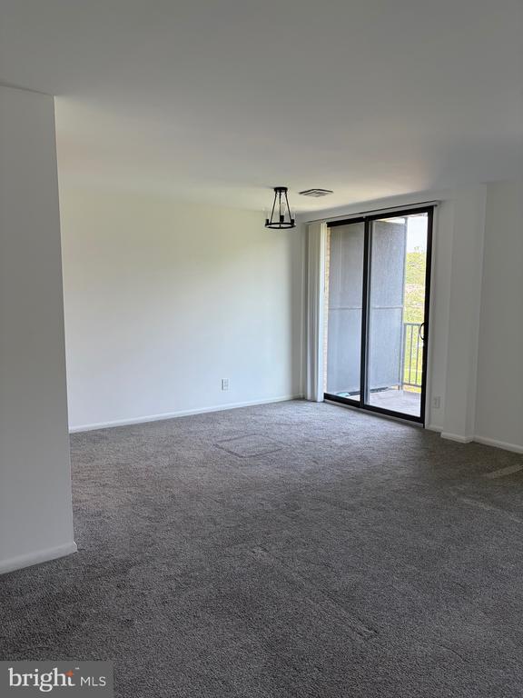 3450 TOLEDO TERRACE Unit: 521