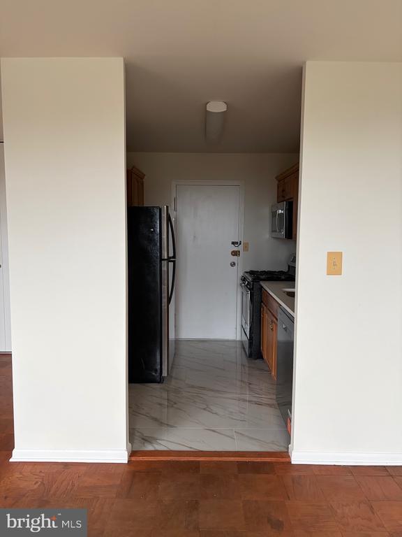 3450 TOLEDO TERRACE Unit: 512