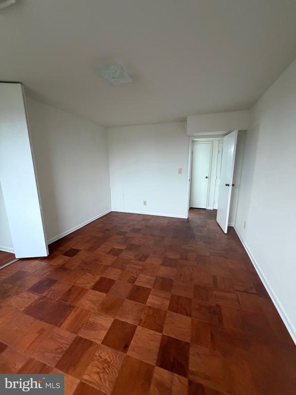 3450 TOLEDO TERRACE Unit: 512