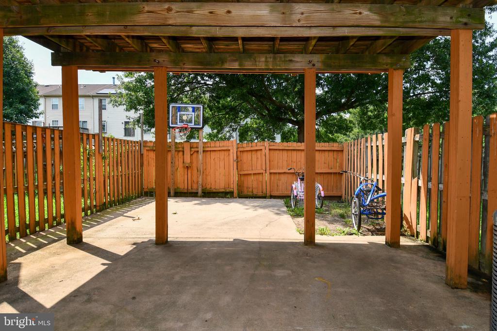 3703 MONACCO COURT