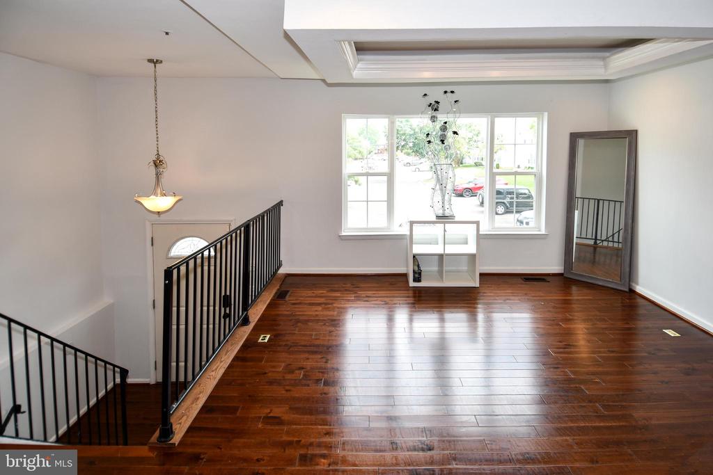 3703 MONACCO COURT