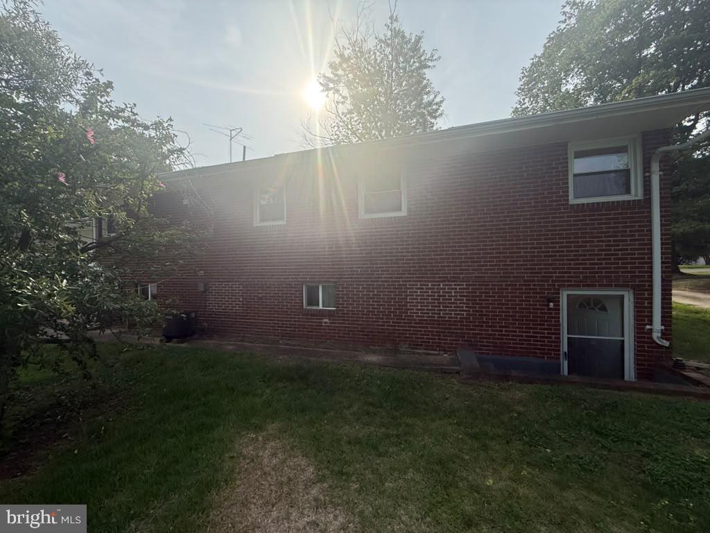 8111 FORT FOOTE ROAD