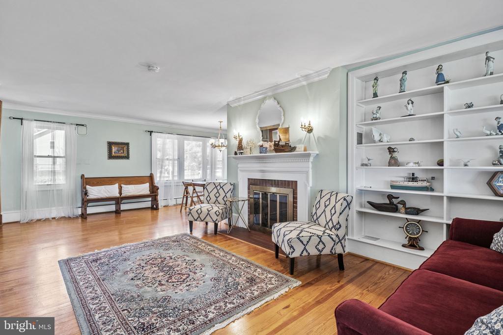 160 SOMERSET