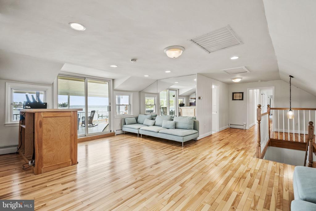 160 SOMERSET