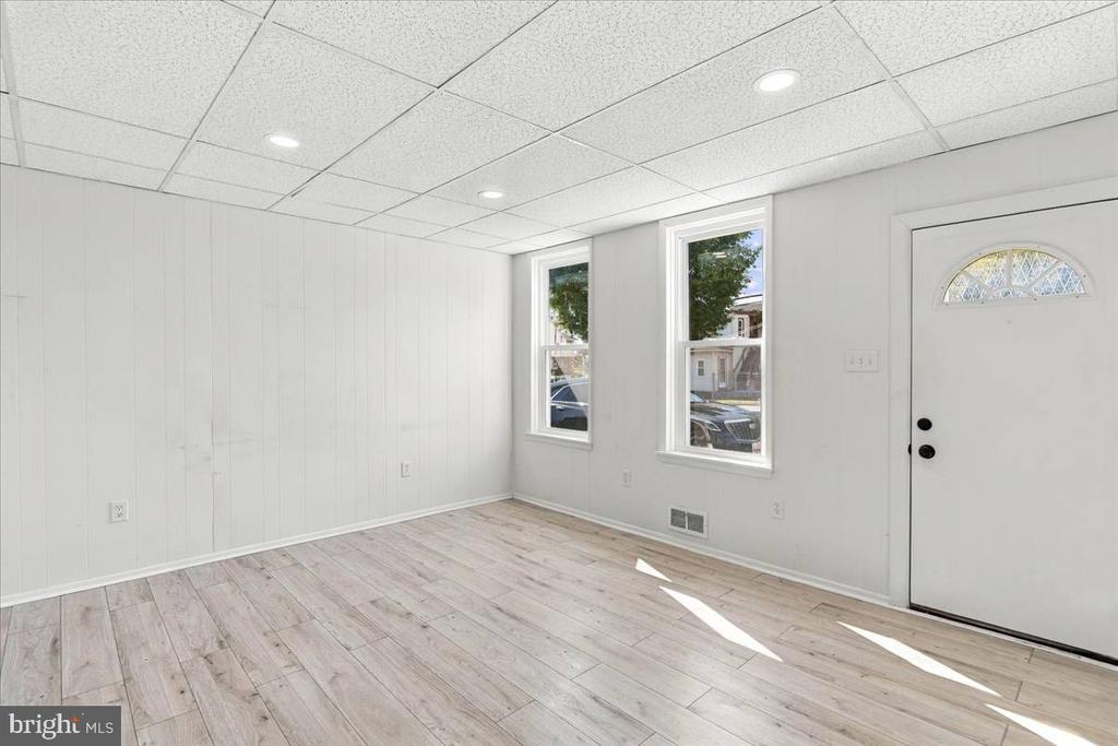 116 E WILSON BOULEVARD