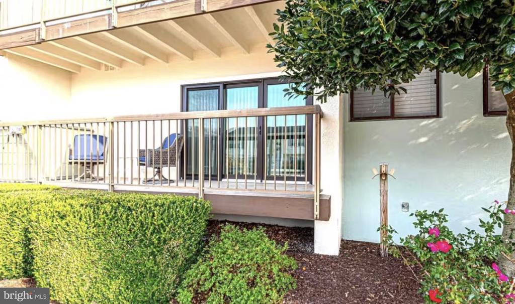 13908 N OCEAN ROAD Unit: 1B