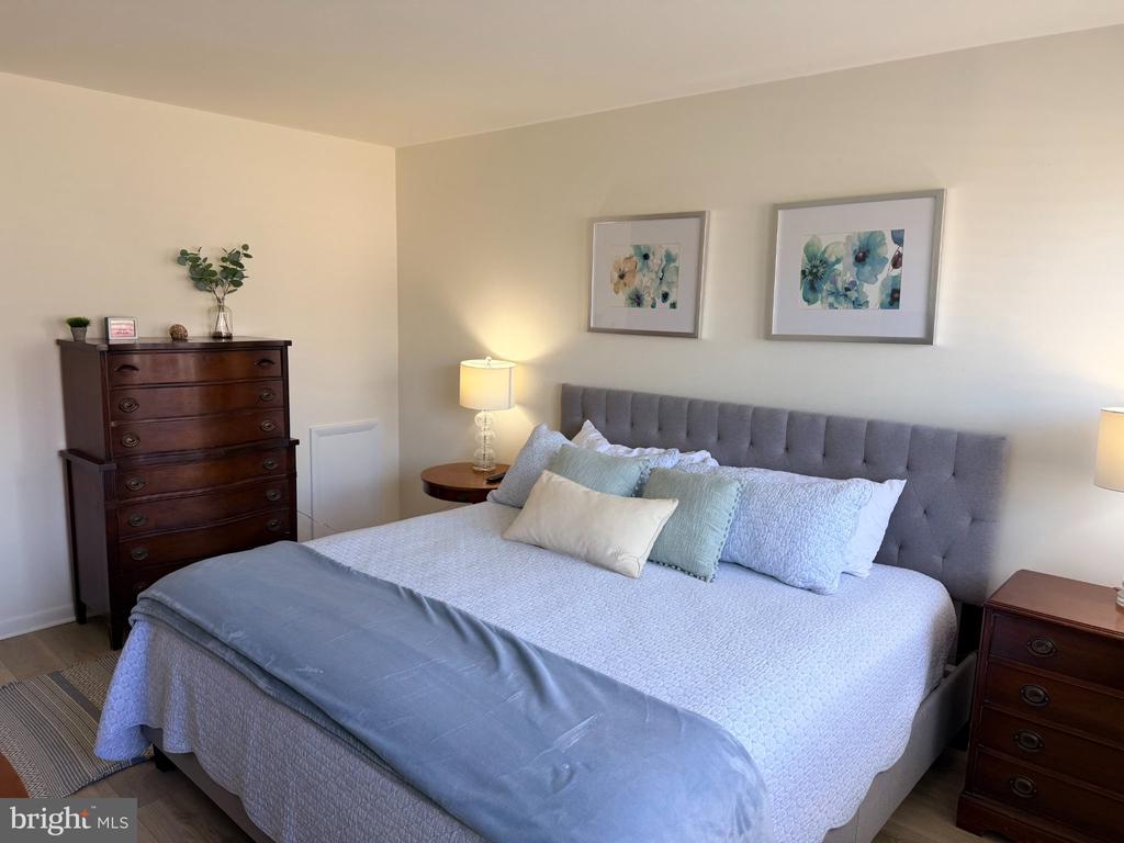 13908 N OCEAN ROAD Unit: 1B