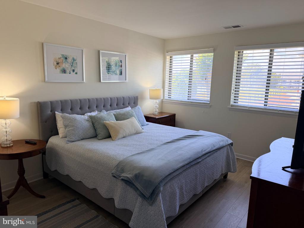 13908 N OCEAN ROAD Unit: 1B