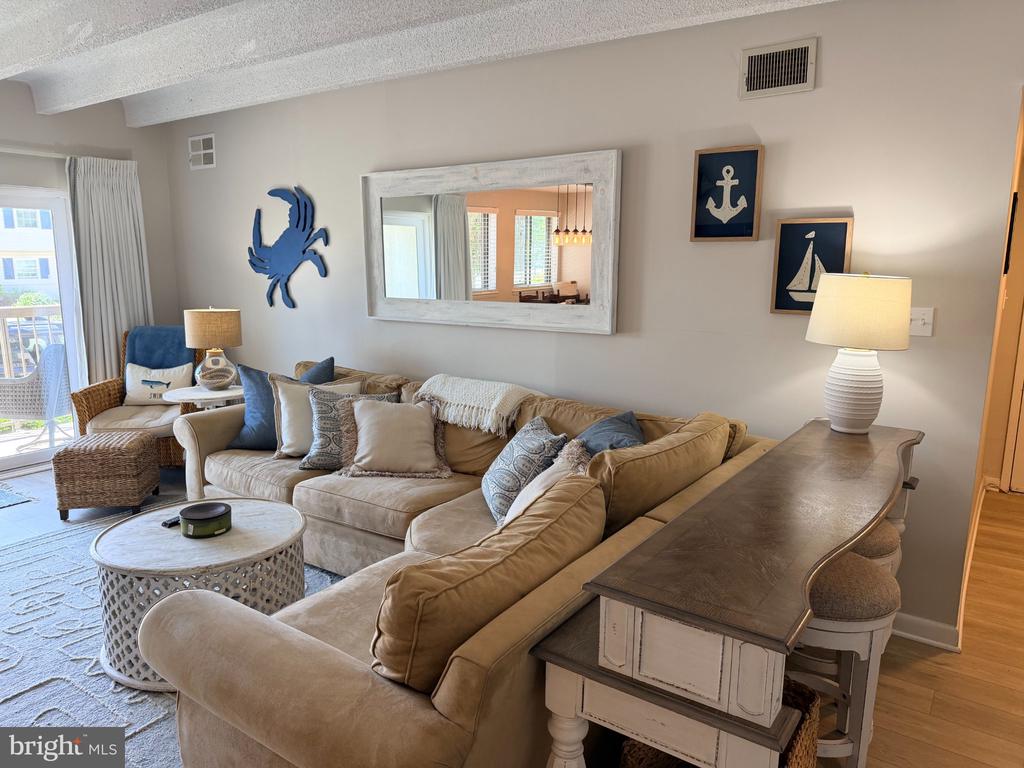 13908 N OCEAN ROAD Unit: 1B