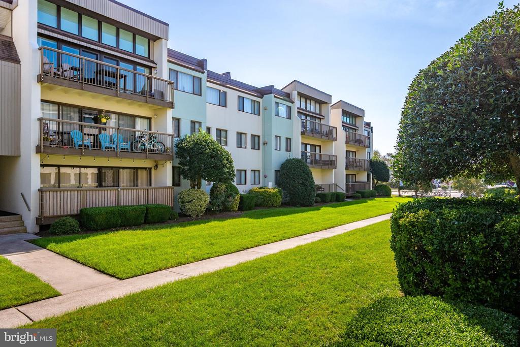 13908 N OCEAN ROAD Unit: 2B