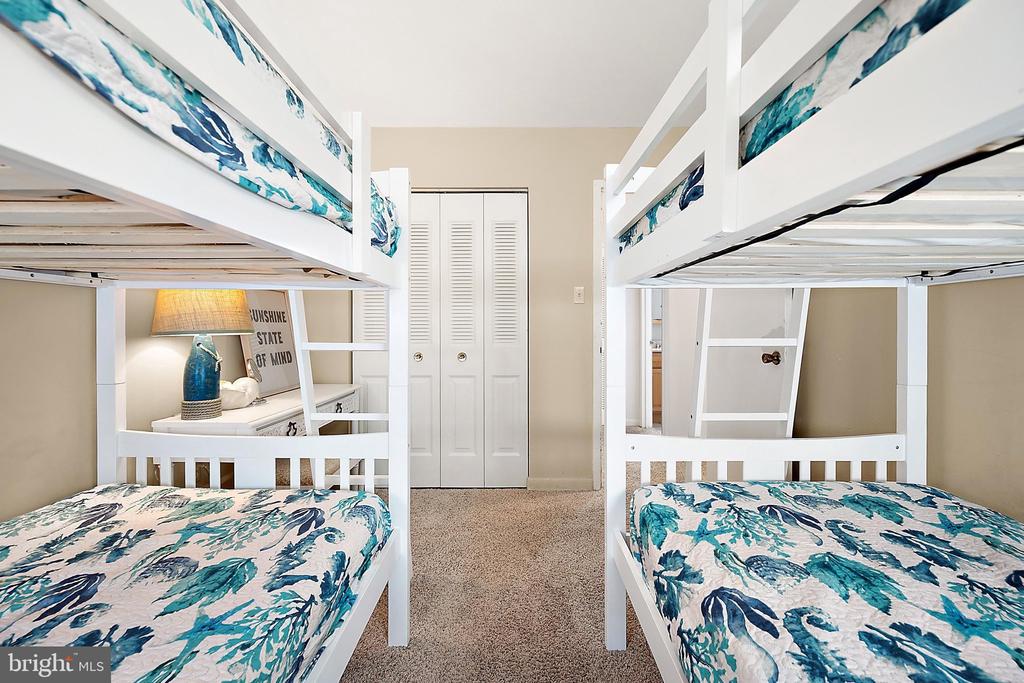 13908 N OCEAN ROAD Unit: 2B