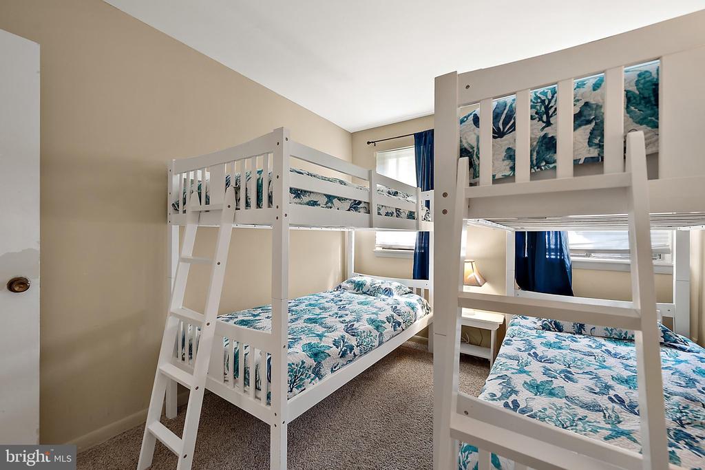 13908 N OCEAN ROAD Unit: 2B