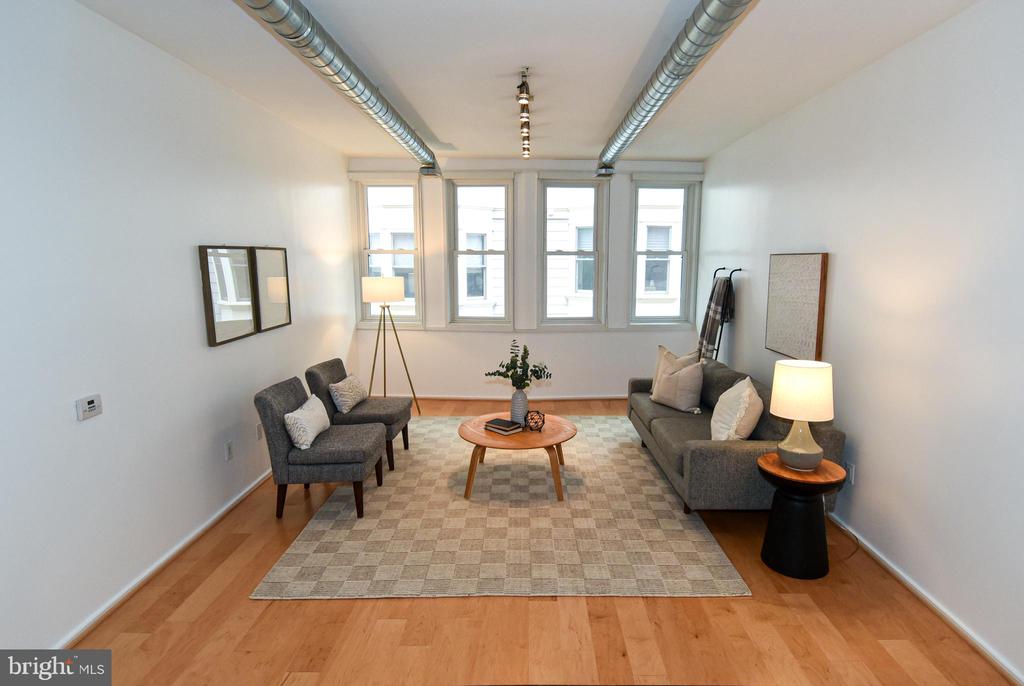 3800 LANGSTON BOULEVARD Unit: 203