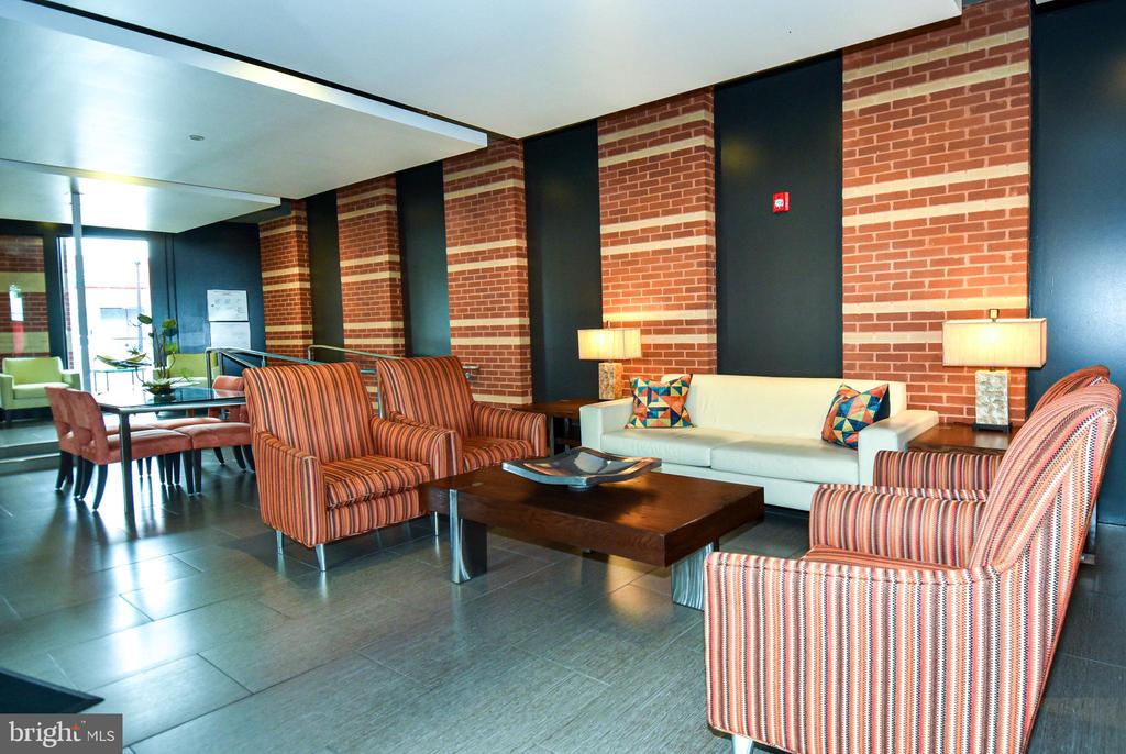 3800 LANGSTON BOULEVARD Unit: 203