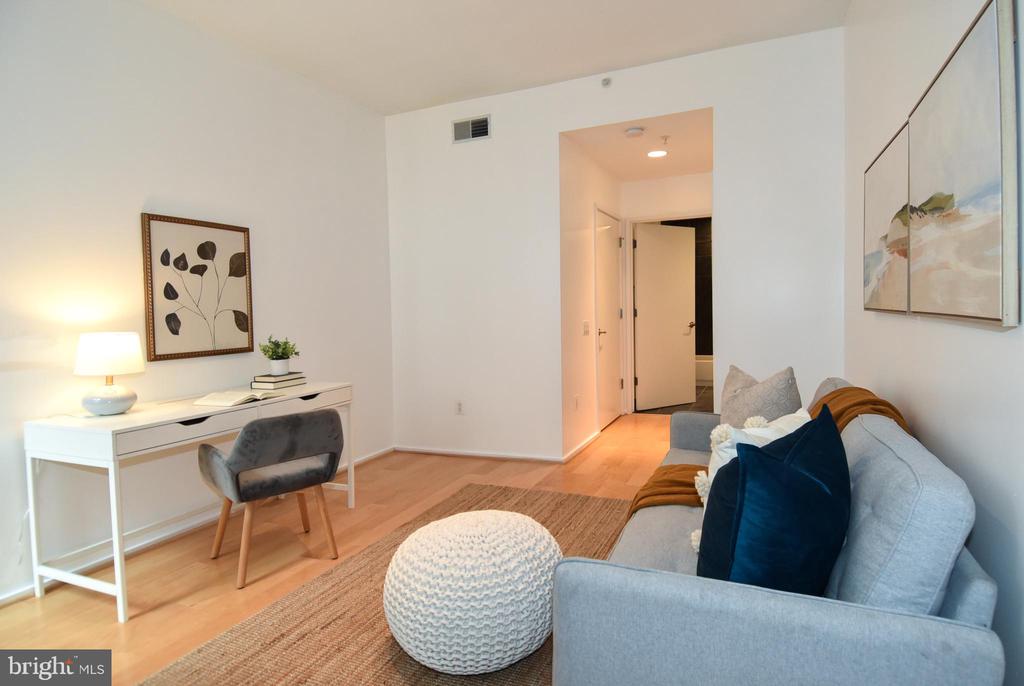 3800 LANGSTON BOULEVARD Unit: 203