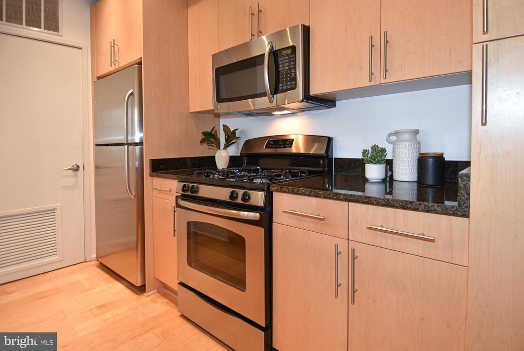 3800 LANGSTON BOULEVARD Unit: 203