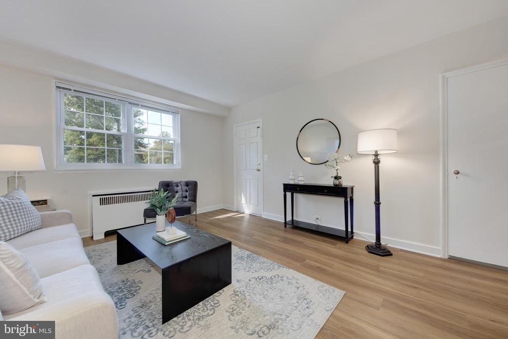 229 N GEORGE MASON DRIVE Unit: 229-3