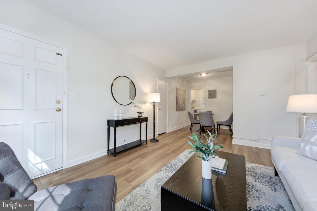 229 N GEORGE MASON DRIVE Unit: 229-3