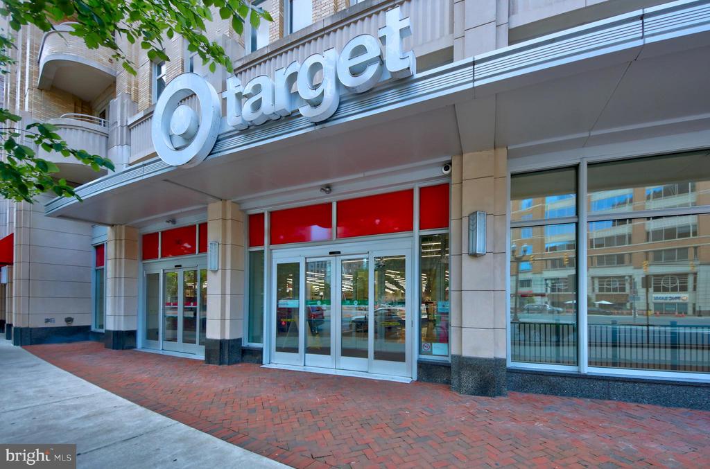 229 N GEORGE MASON DRIVE Unit: 229-3