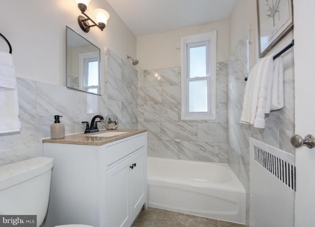 229 N GEORGE MASON DRIVE Unit: 229-3