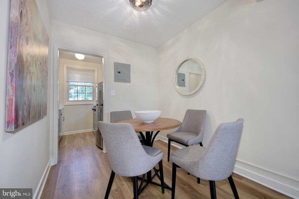 229 N GEORGE MASON DRIVE Unit: 229-3
