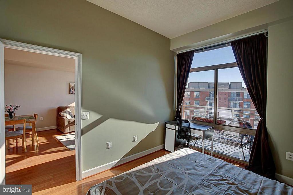 3650 S GLEBE ROAD S Unit: 668