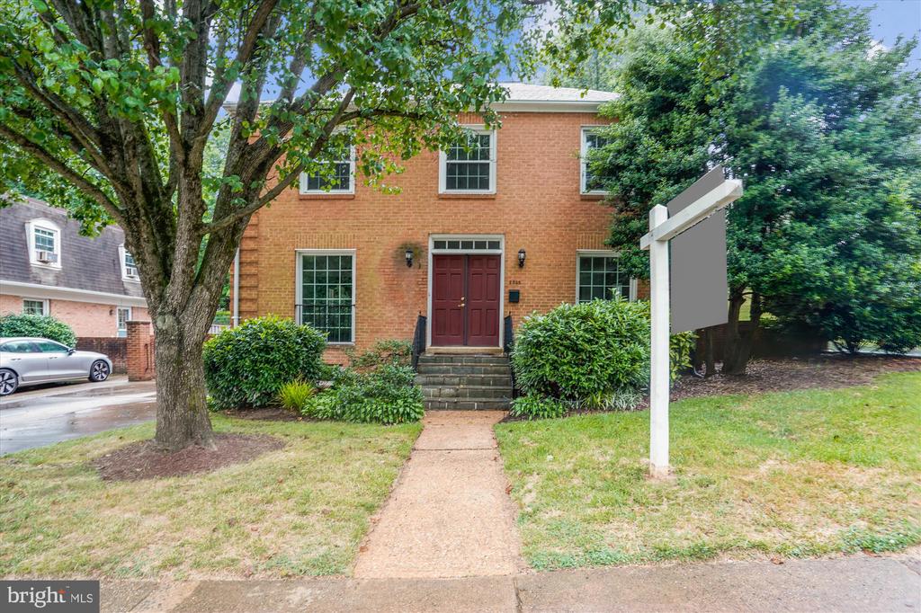 2248 MILITARY ROAD