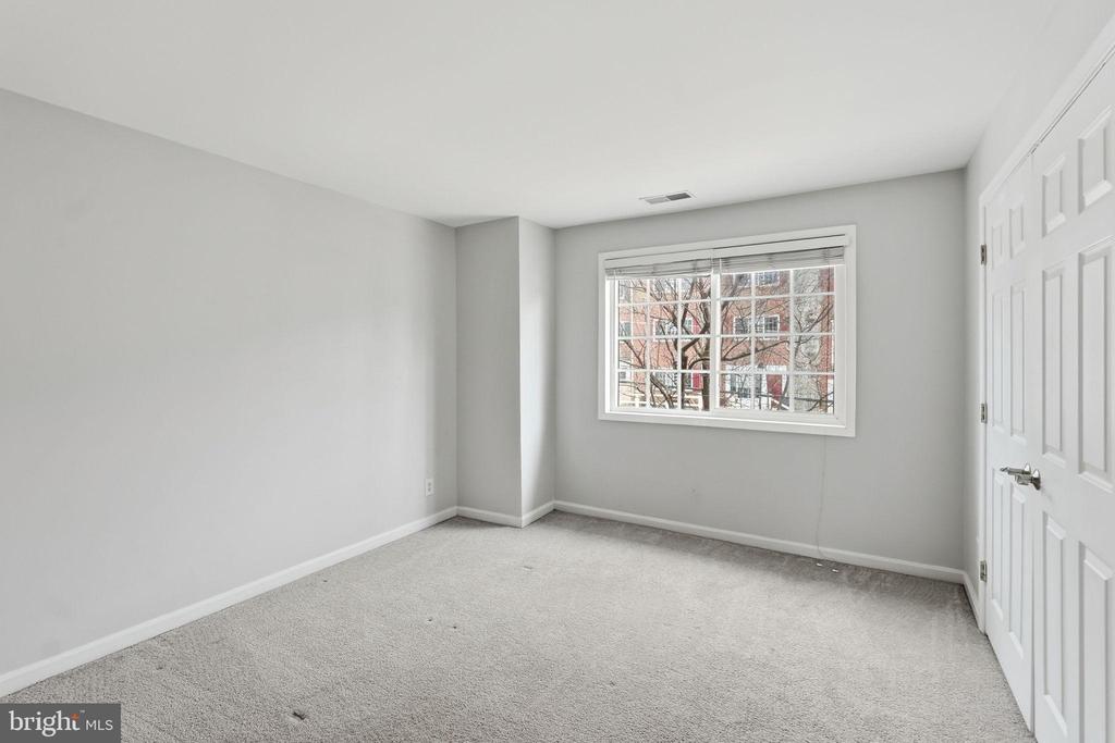 1431 N VAN DORN STREET Unit: A