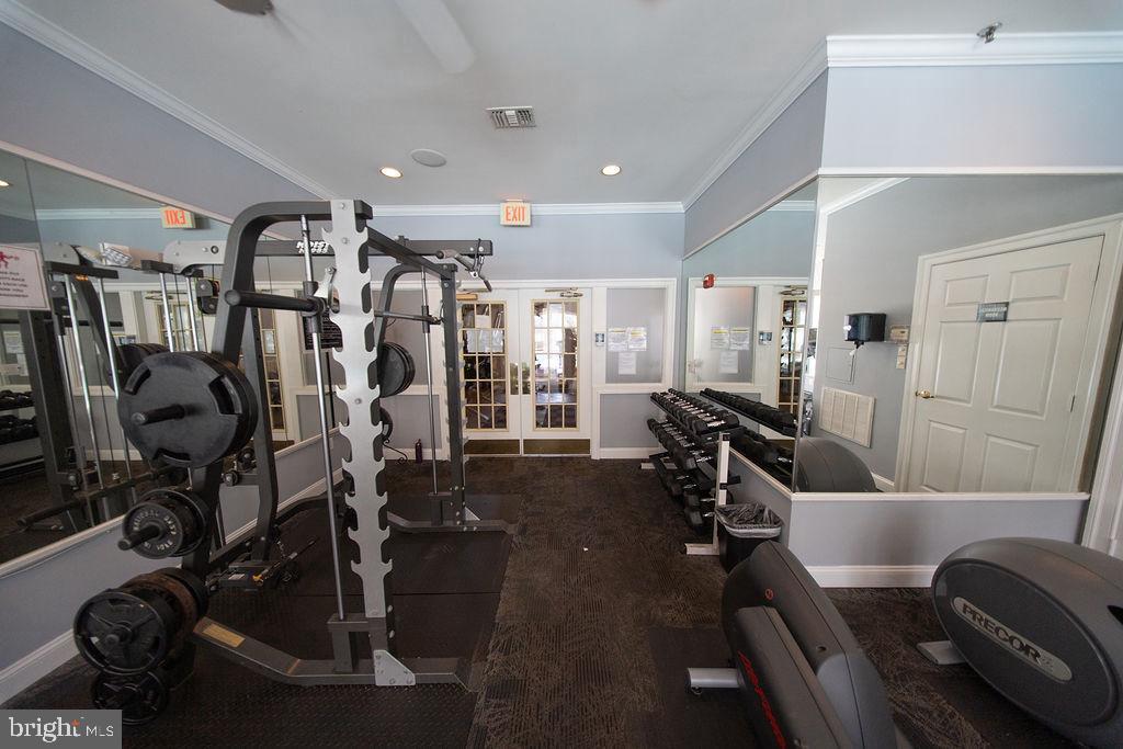 4550 STRUTFIELD LANE Unit: 2115