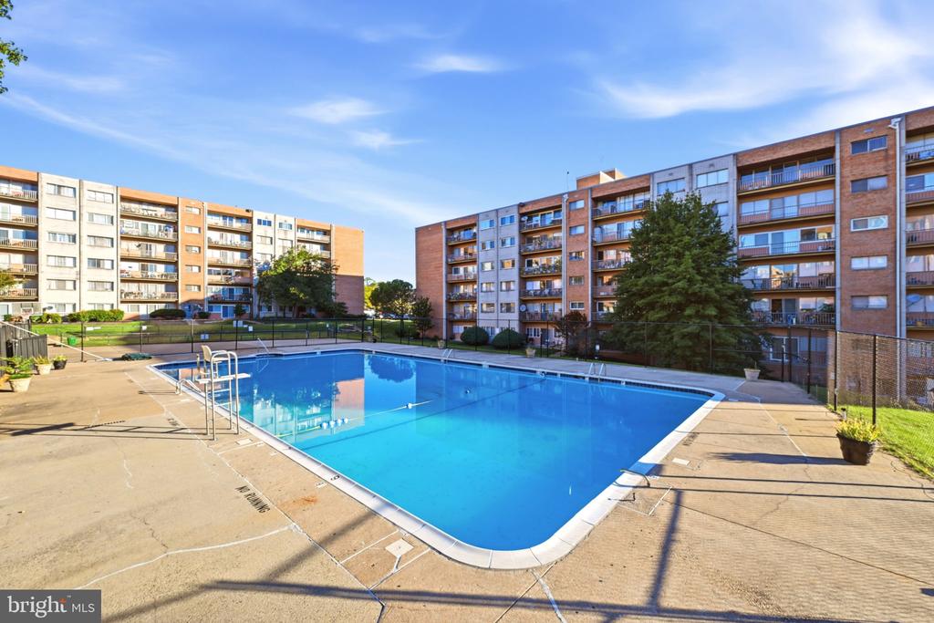 5801 QUANTRELL AVENUE Unit: 209