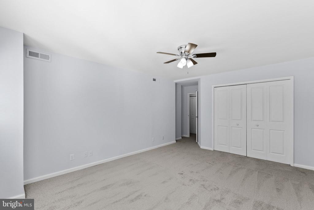 10570 MAIN STREET Unit: 408