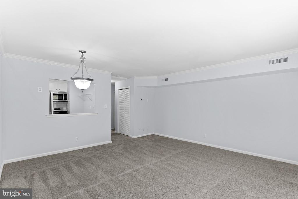 10570 MAIN STREET Unit: 408