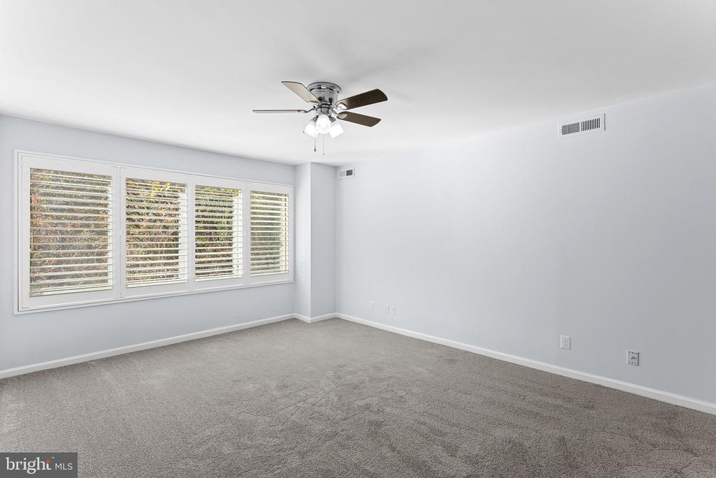 10570 MAIN STREET Unit: 408