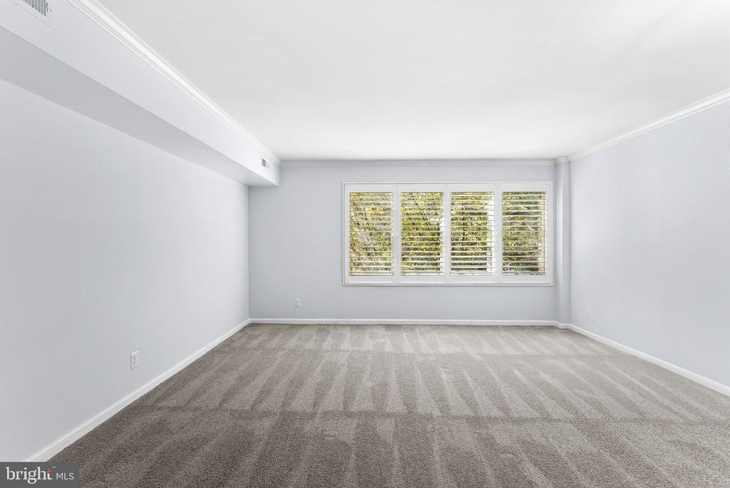 10570 MAIN STREET Unit: 408