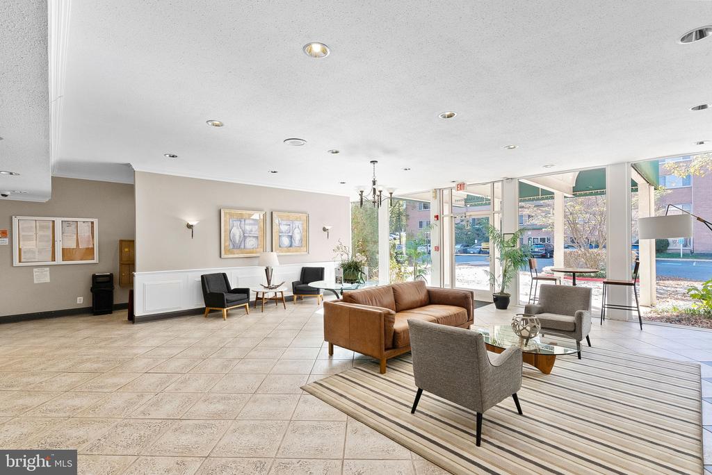 10570 MAIN STREET Unit: 408