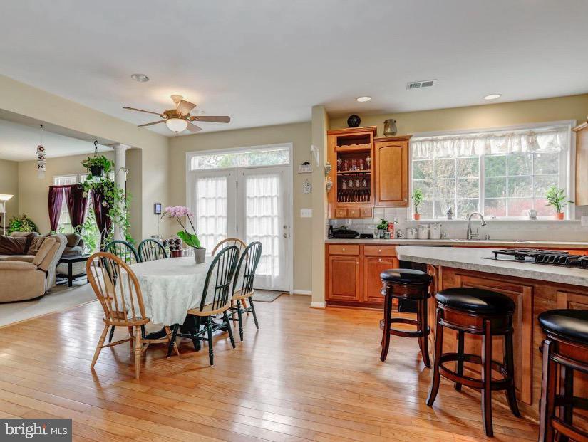 146 MEADOWVIEW LANE